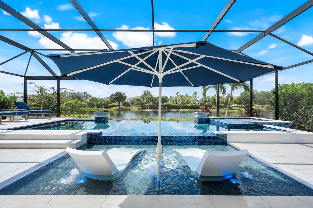 9223 Rialto Ln, Naples, FL 34119