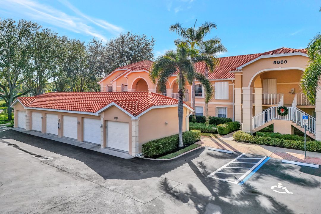 9680 Rosewood Pointe Terrace #201, Bonita Springs, FL 34135