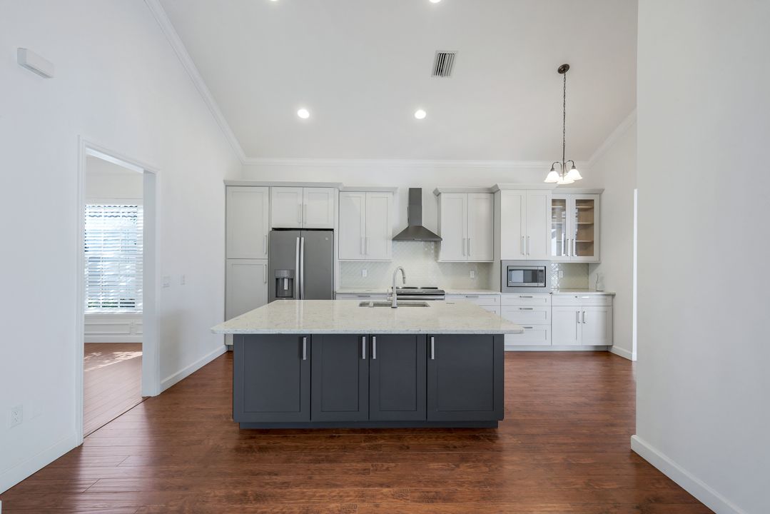 9196 Independence Way, Fort Myers, FL 33913