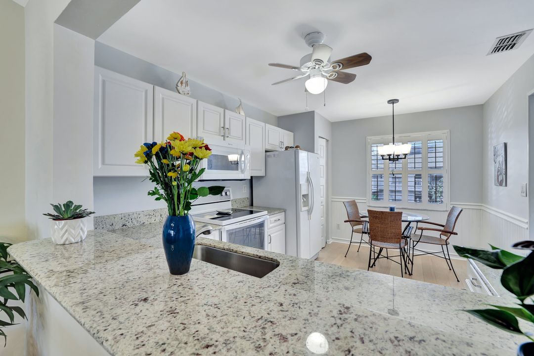 1336 Churchill Cir #K202, Naples, FL 34116