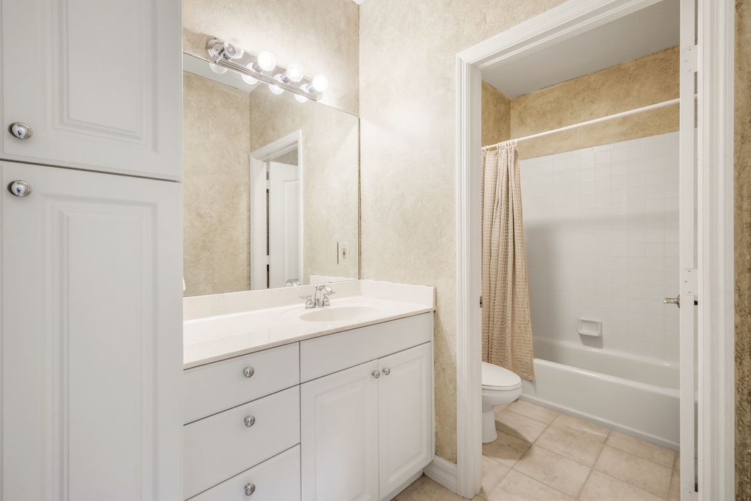 2451 Game Hawk Ct, Naples, FL 34105