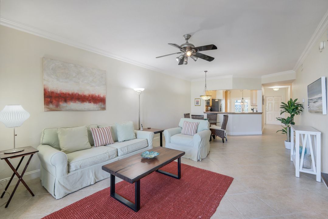 832 Tanbark Dr #104, Naples, FL 34108