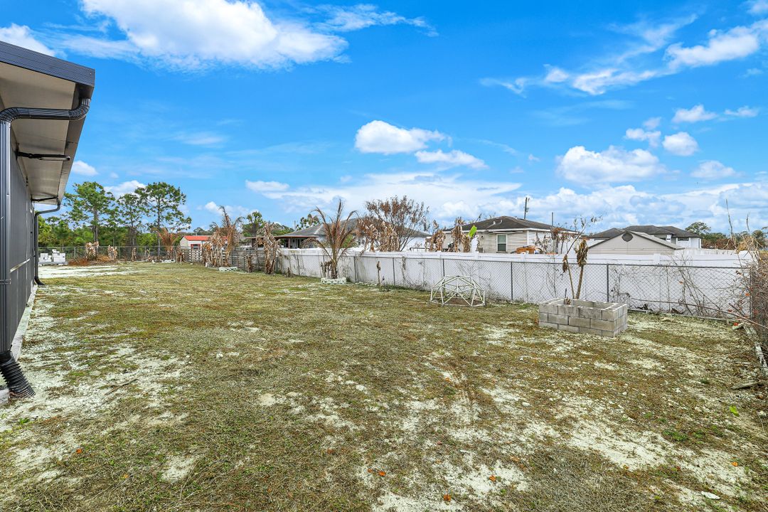 2917 4th St SW, Lehigh Acres, FL 33976