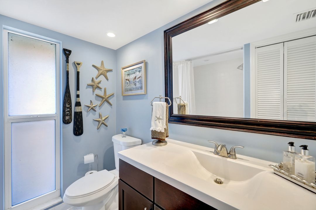 233 Palm Dr #2, Naples, FL 34112