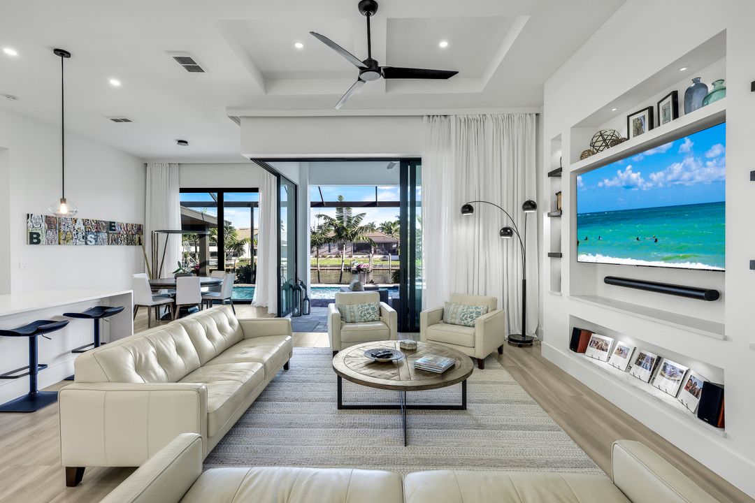 2307 SW 45th Terrace, Cape Coral, FL 33914