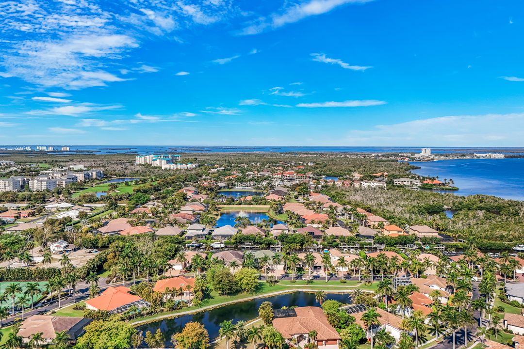 15930 Catalpa Cove Dr, Fort Myers, FL 33908