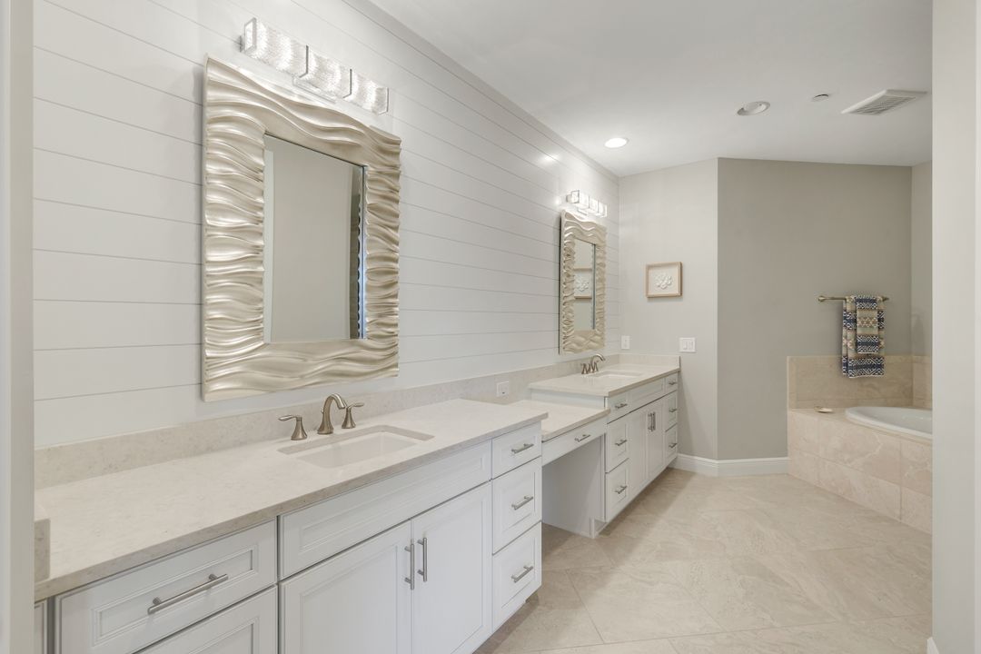 16436 Carrara Way #101, Naples, FL 34110