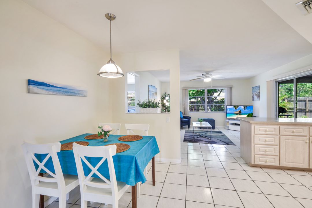 4587 Capri Dr, Naples, FL 34103