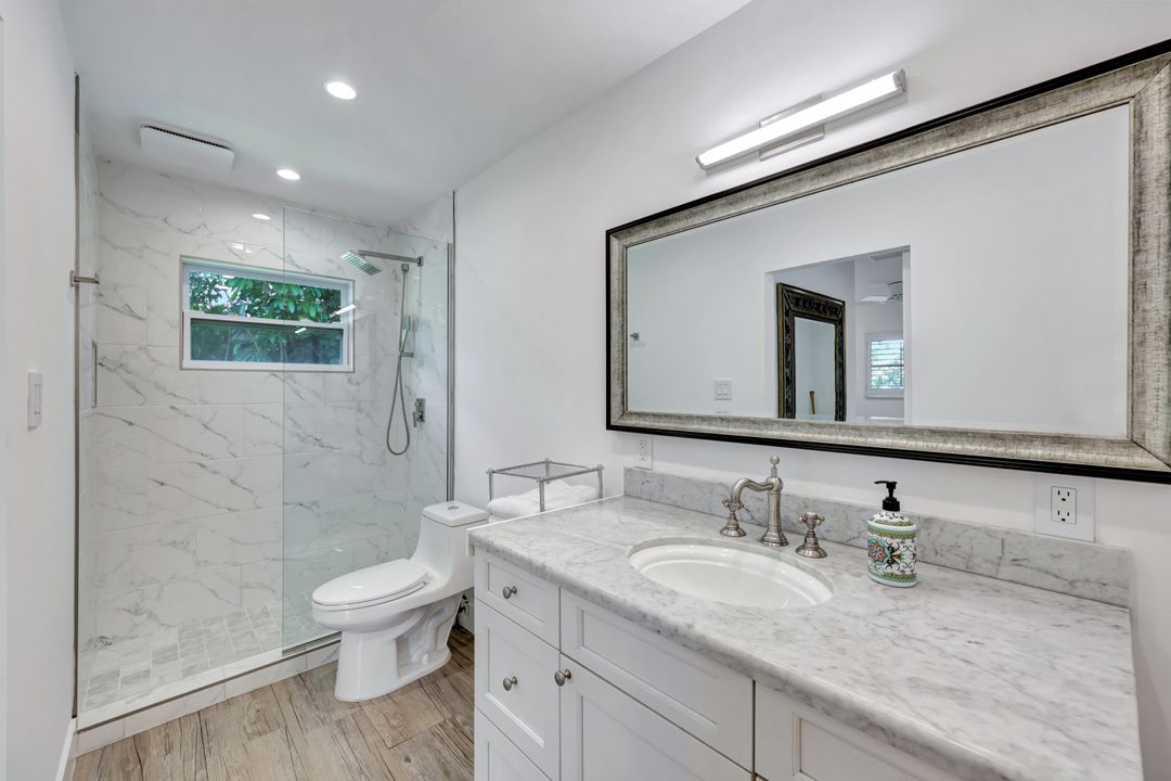 1118 Pompei Ln, Naples, FL 34103