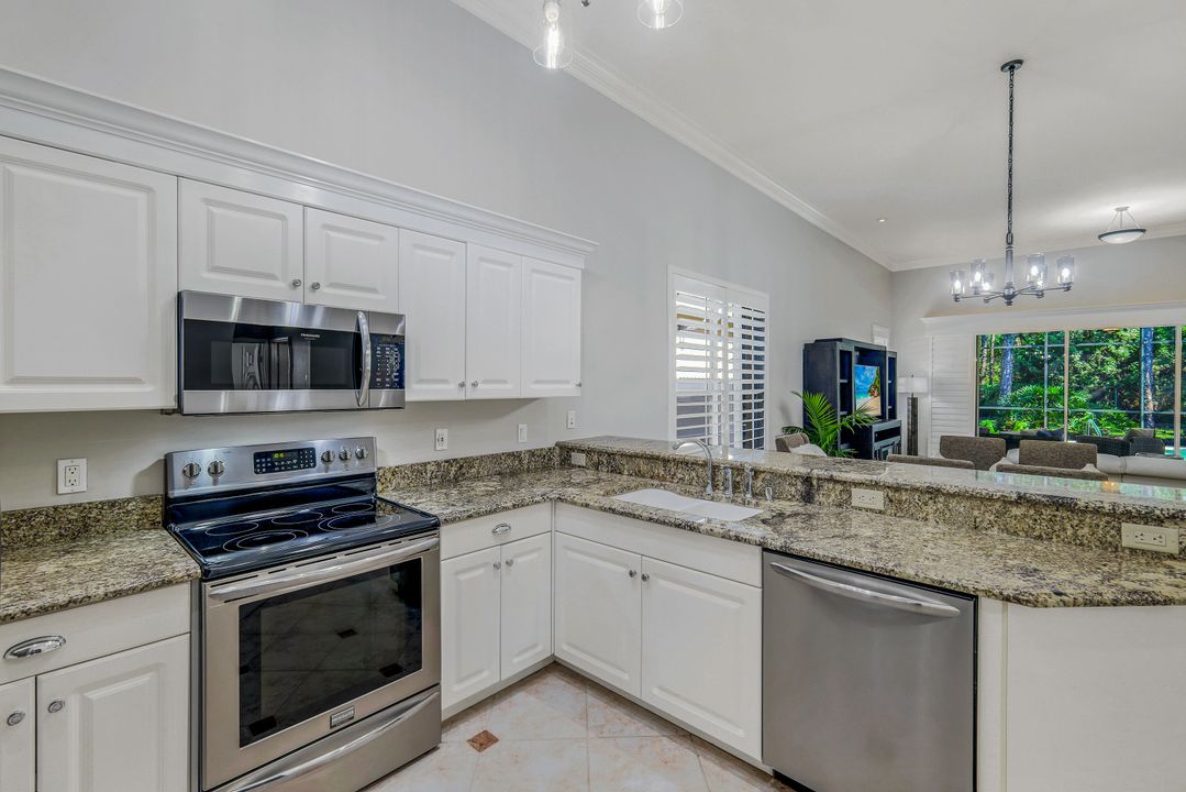 6075 Shallows Way, Naples, FL 34109