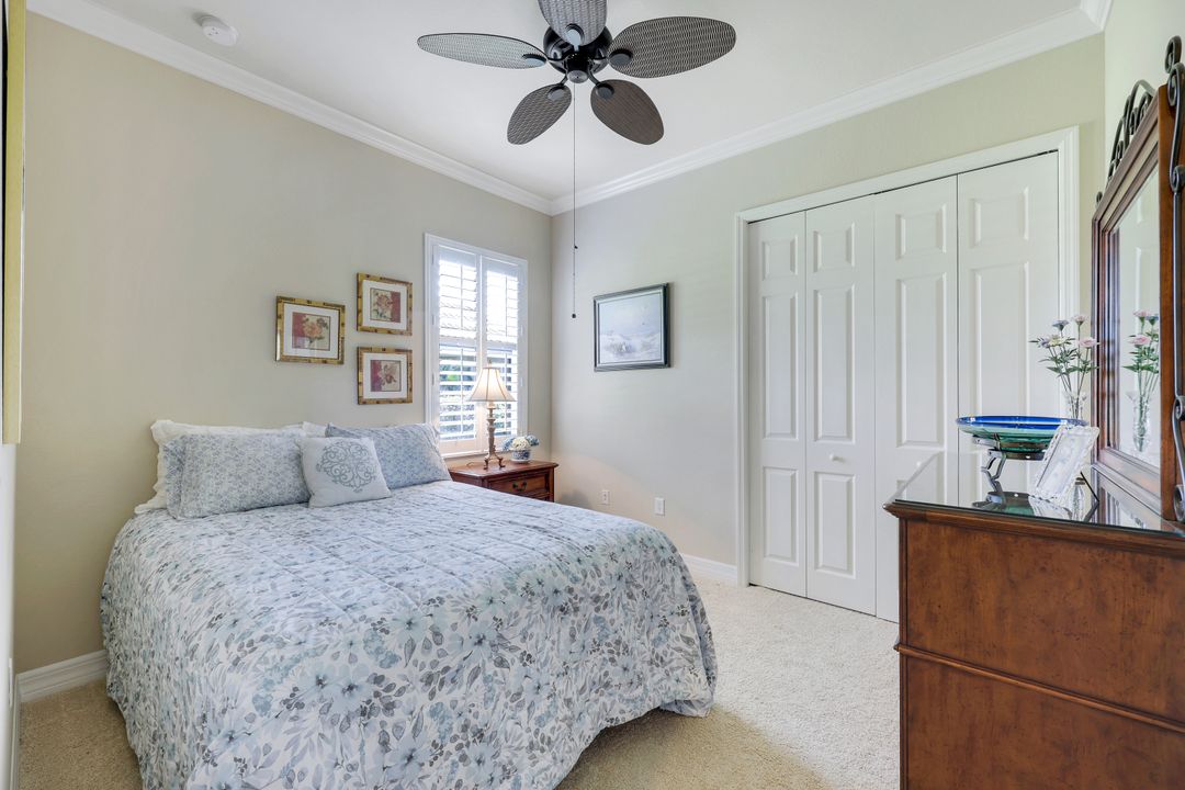 10026 Lions Bay Ct, Naples, FL 34120