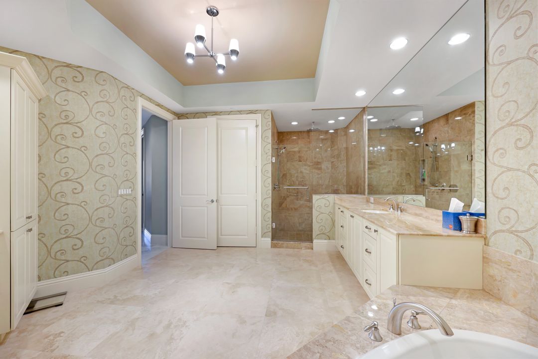 4851 Bonita Bay Blvd, Bonita Springs, FL 34134