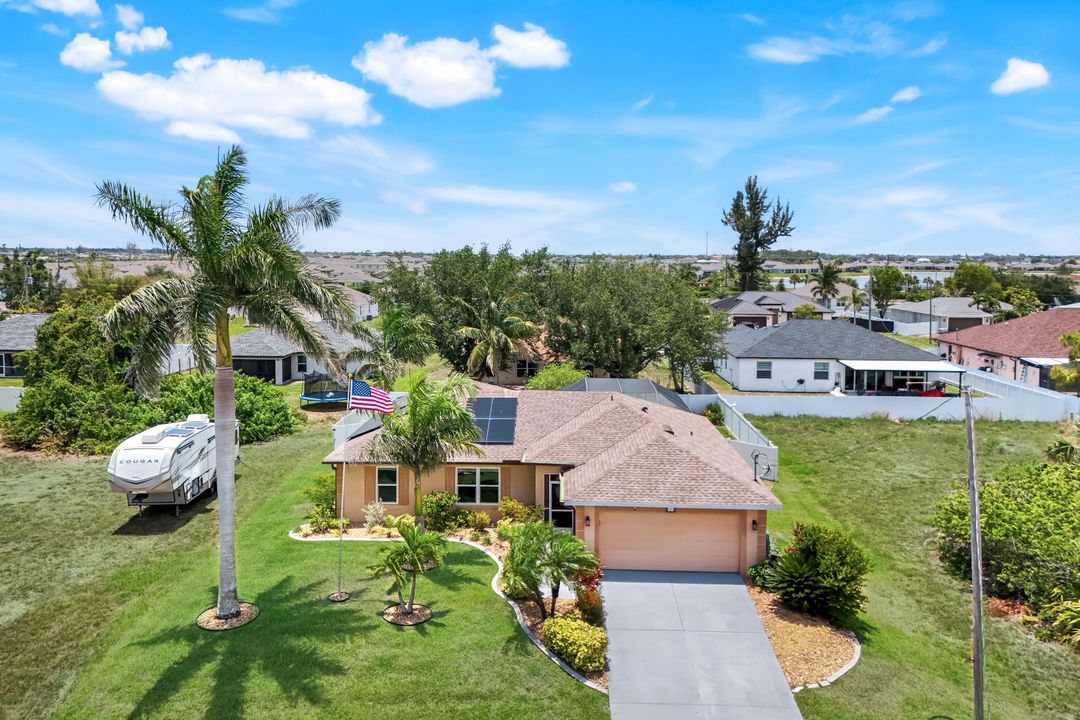 502 NW 7th Ave, Cape Coral, FL 33993