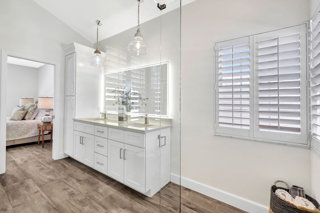 3771 Lakemont Dr, Bonita Springs, FL 34134