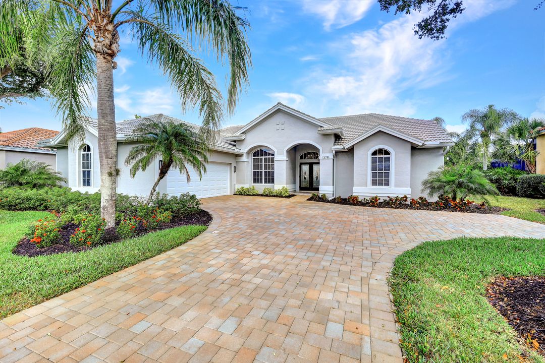 13791 Tonbridge Ct, Bonita Springs, FL 34135