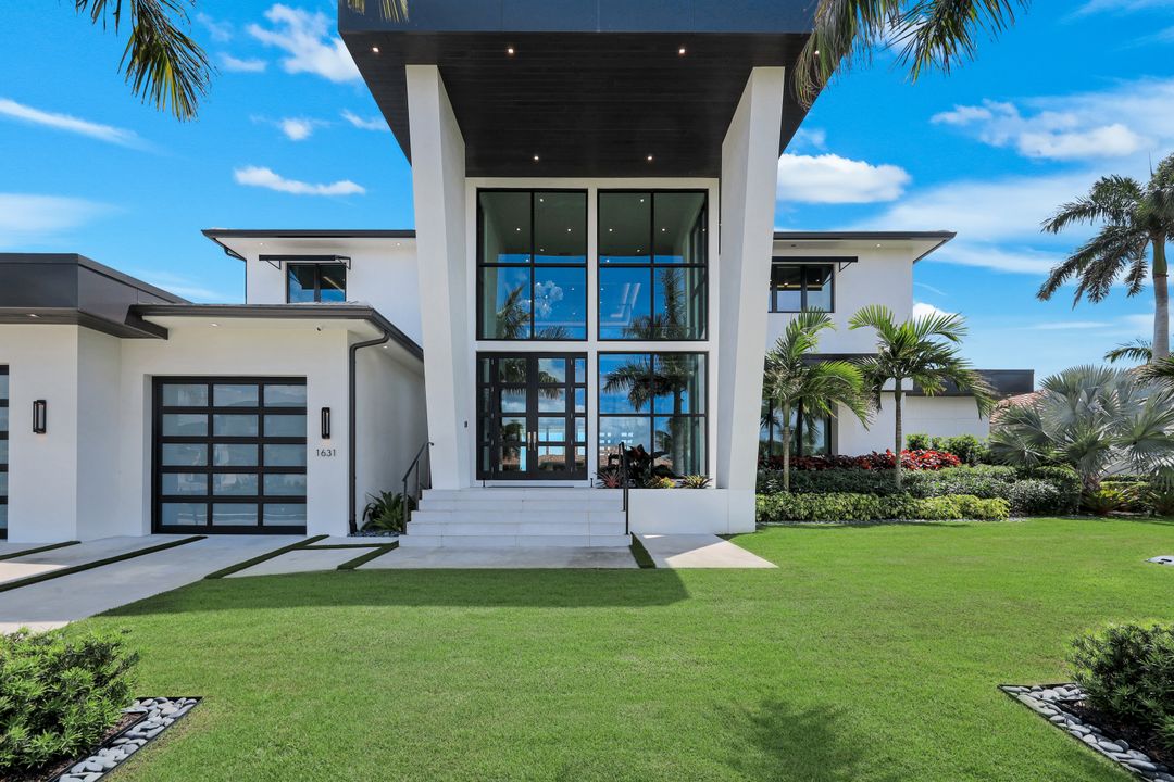 1631 Collingswood Ct, Marco Island, FL 34145