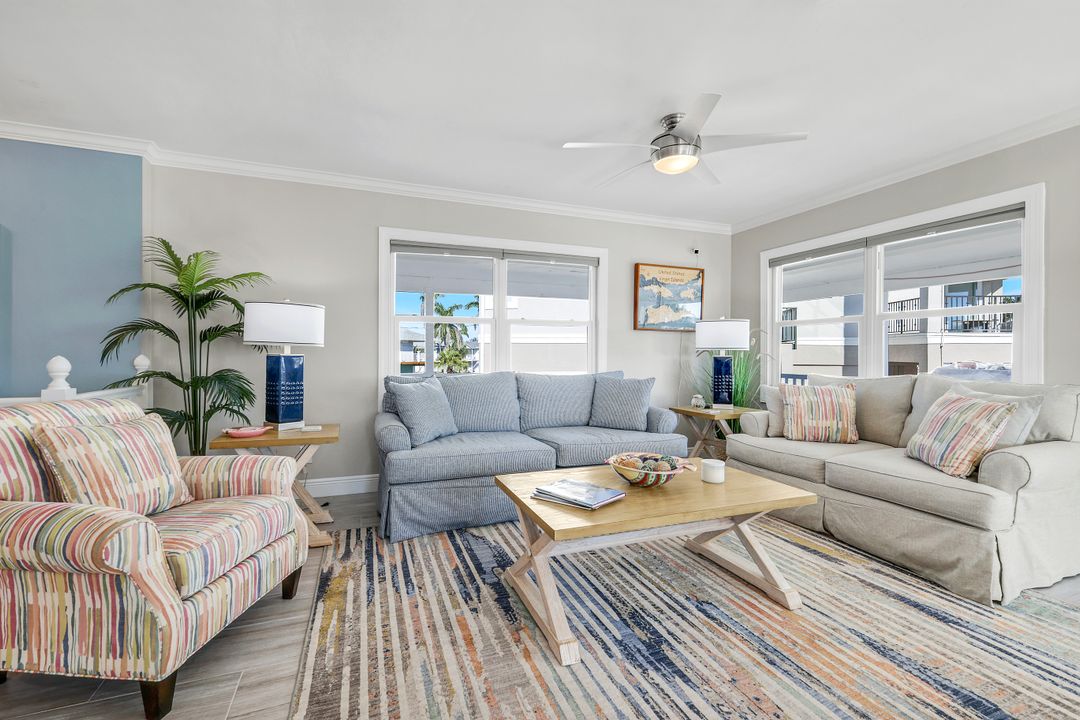 100 Tarpon Rd, Fort Myers Beach, FL 33931