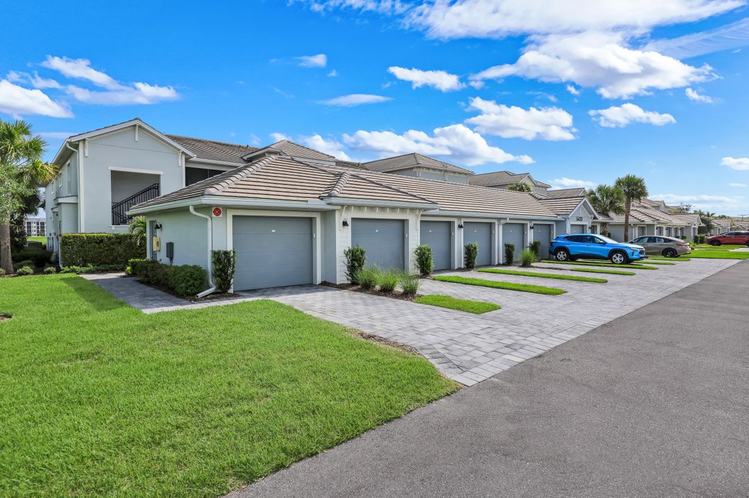 5433 Double Eagle Cir #2914, Ave Maria, FL 34142
