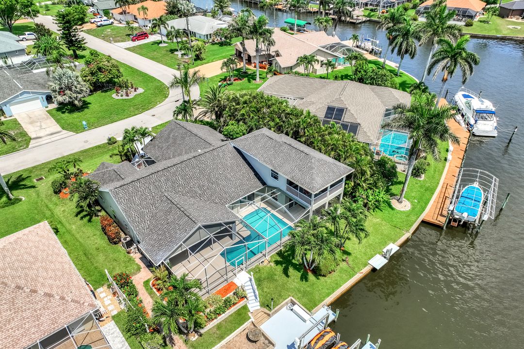 1303 SE 20th Ct, Cape Coral, FL 33990