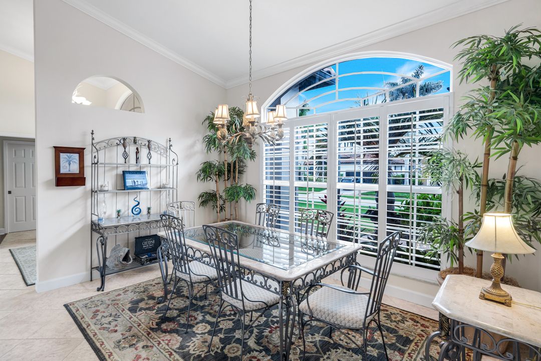 1771 Hummingbird Ct, Marco Island, FL 34145