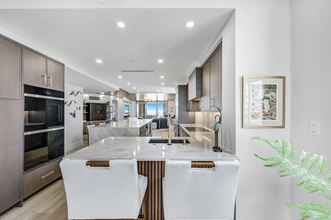 980 Cape Marco Dr #908, Marco Island, FL 34145
