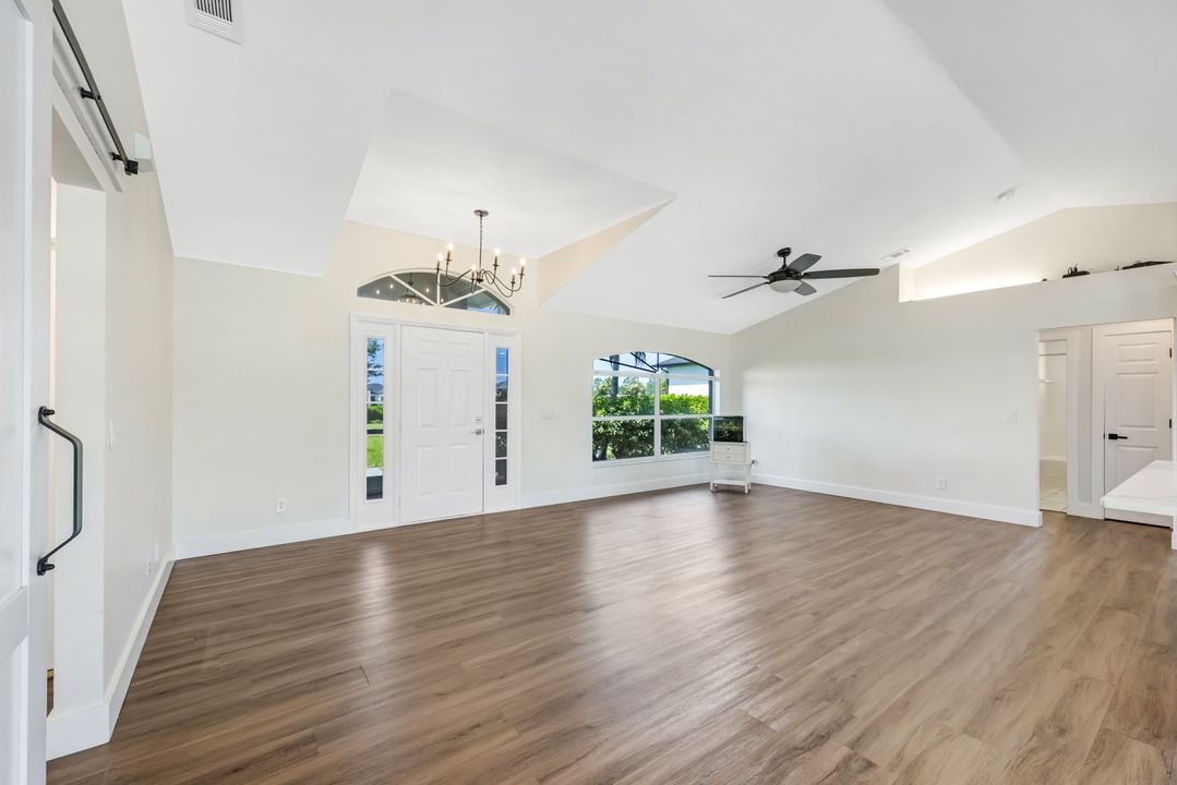 3857 39th Ave NE, Naples, FL 34120