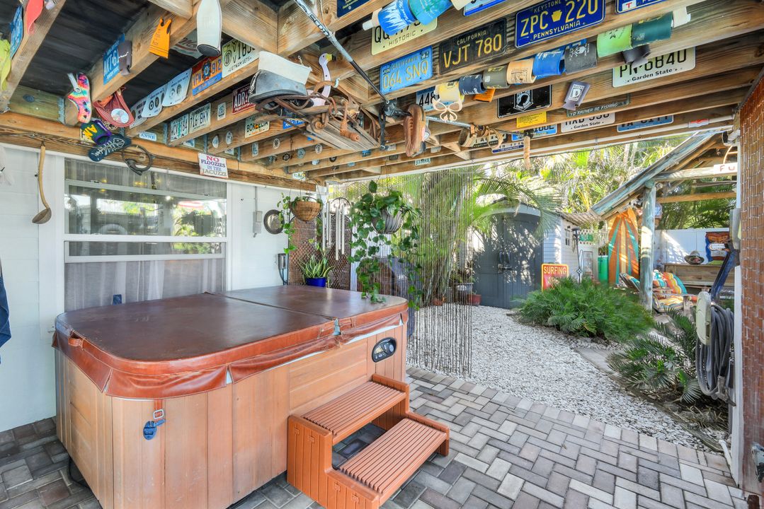 3232 Stabile Rd, Saint James City, FL 33956