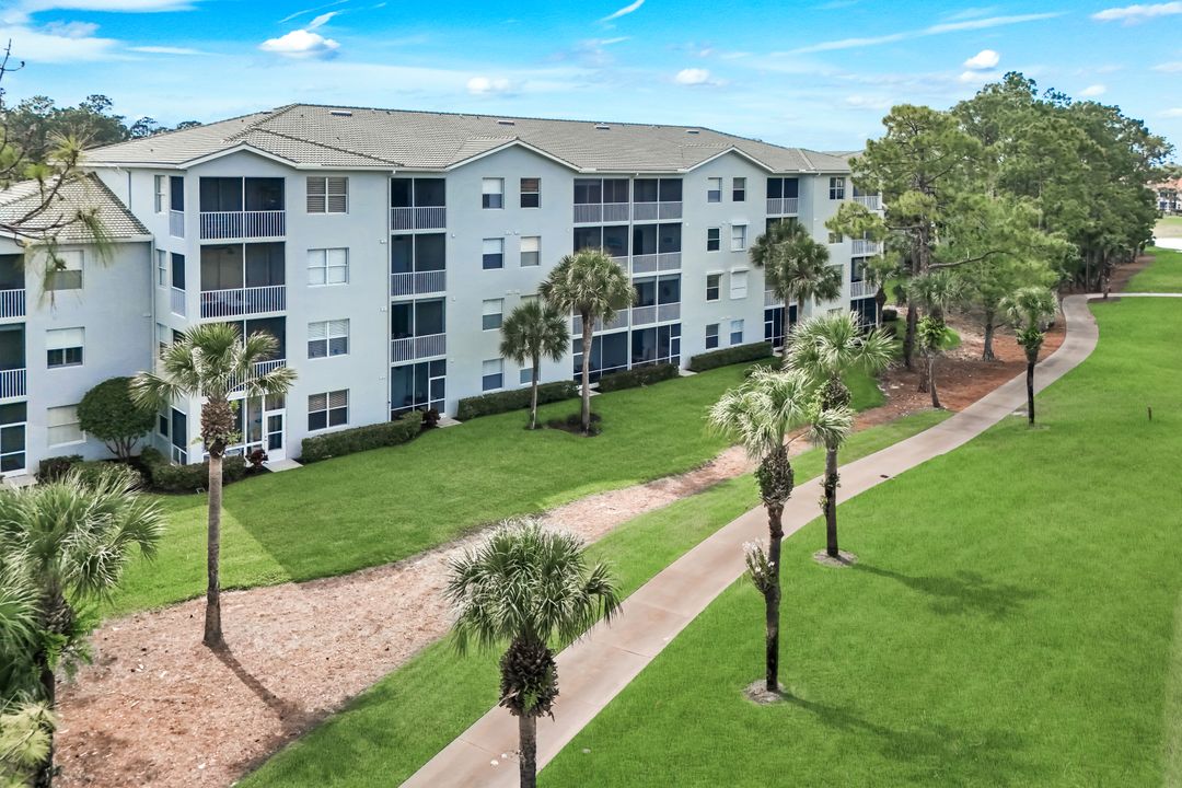3960 Loblolly Bay Dr #304, Naples, FL 34114