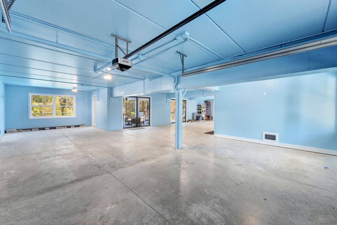 1044 Fish Crow Rd, Sanibel, FL 33957