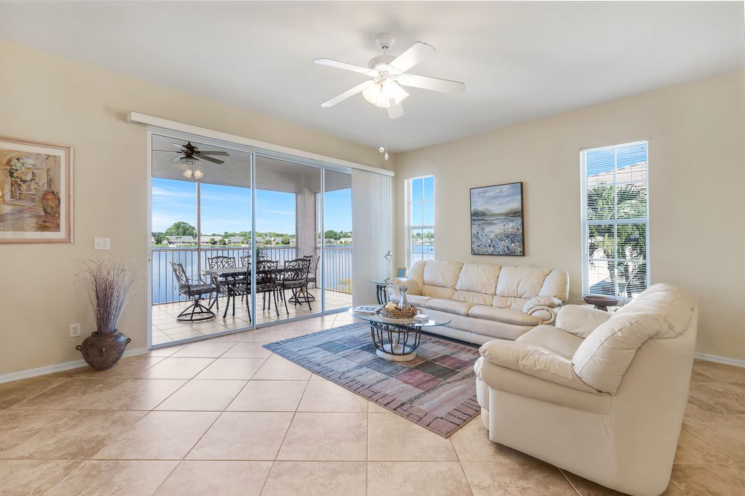 3260 W Crown Pointe Blvd #202, Naples, FL 34112