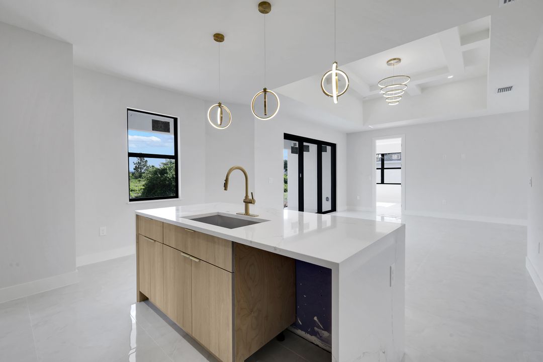 1139 Ebert St E, Lehigh Acres, FL 33974