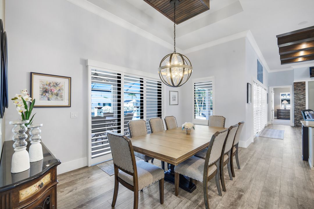 1218 SW 4th Pl, Cape Coral, FL 33991