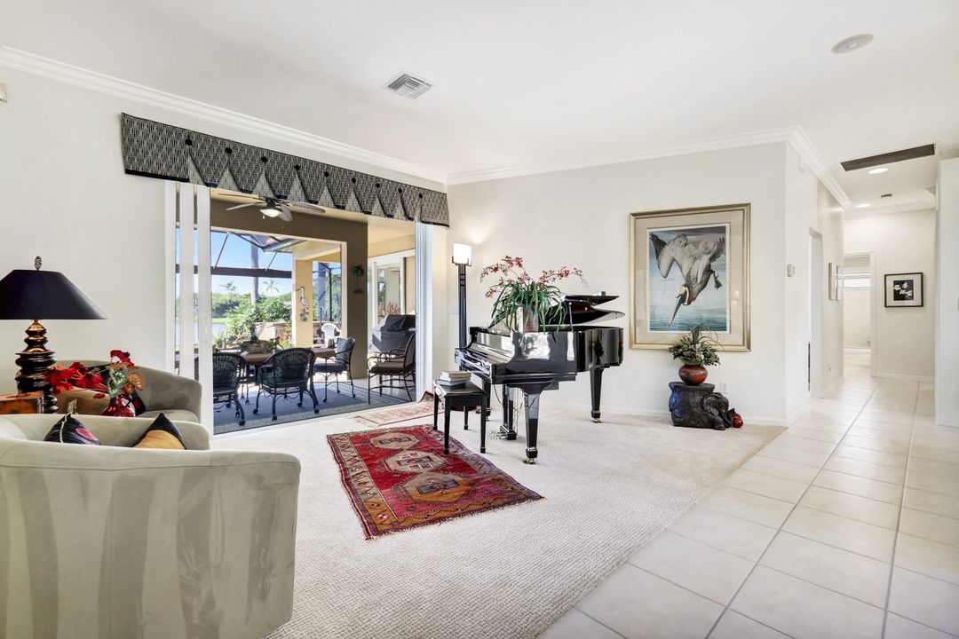 9471 Cedar Creek Dr, Bonita Springs, FL 34135