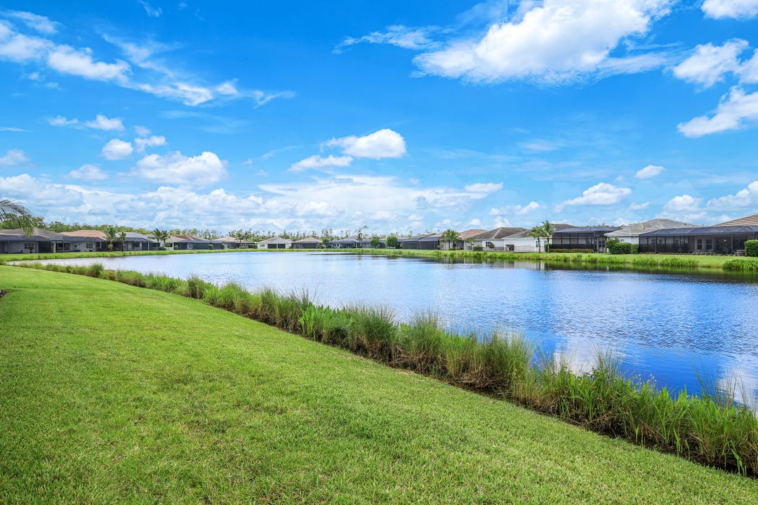 28550 Sicily Loop, Bonita Springs, FL 34135