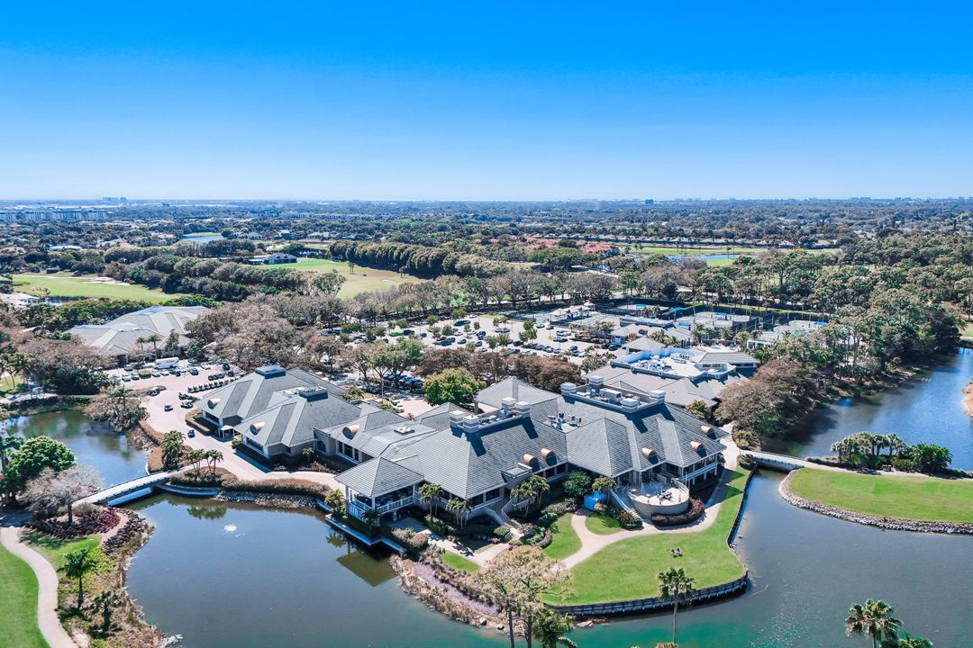 2818 Thistle Way, Naples, FL 34105