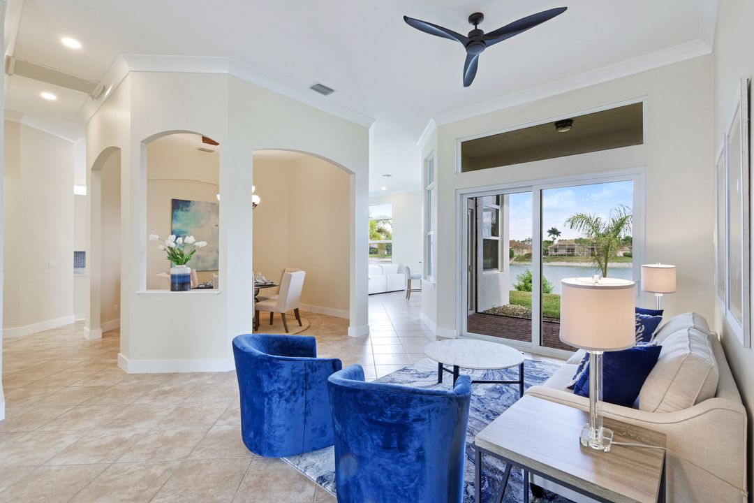 985 Chesapeake Bay Ct, Naples, FL 34120