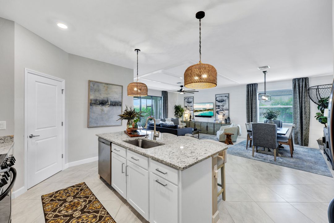 11611 Timber Creek Dr, Fort Myers, FL 33913