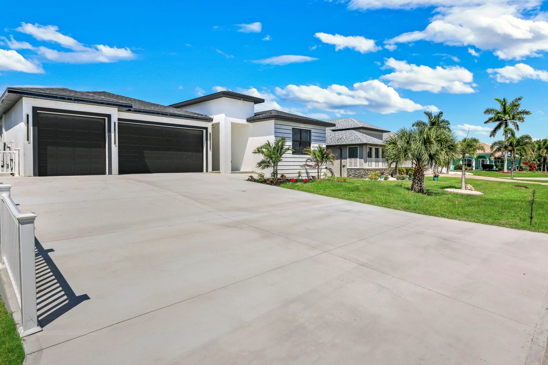 14395 Aurella Cir, Port Charlotte, FL 33981