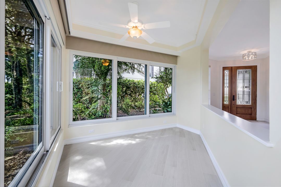 217 Colonade Cir #217, Naples, FL 34103