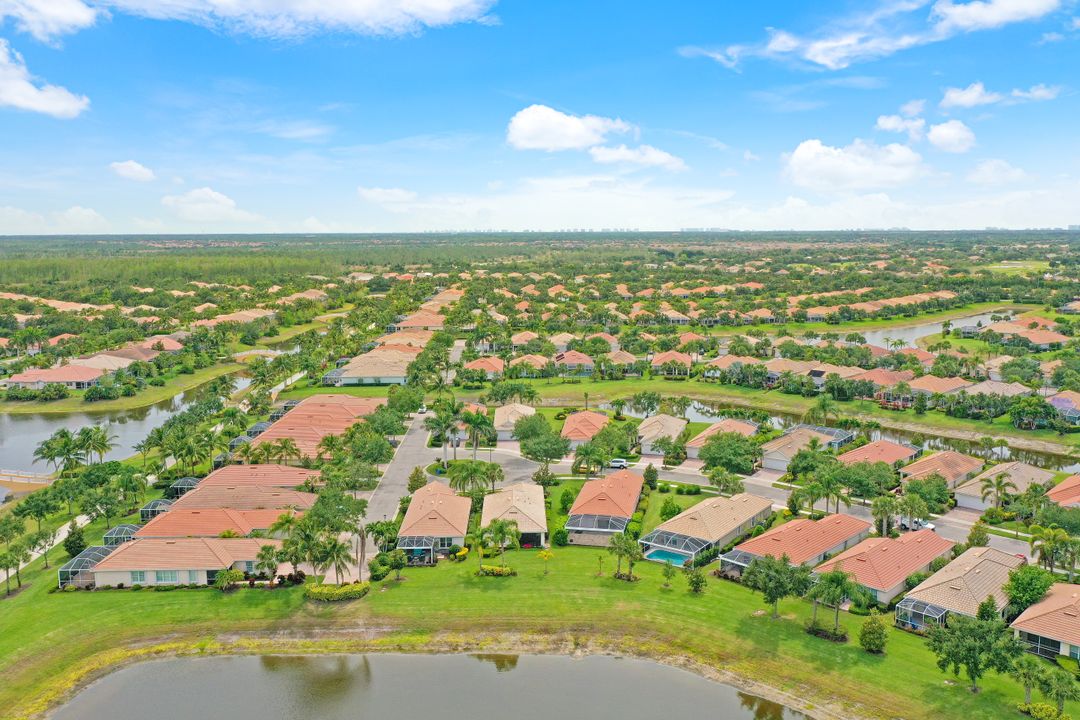 28529 Hammerhead Ln, Bonita Springs, FL 34135