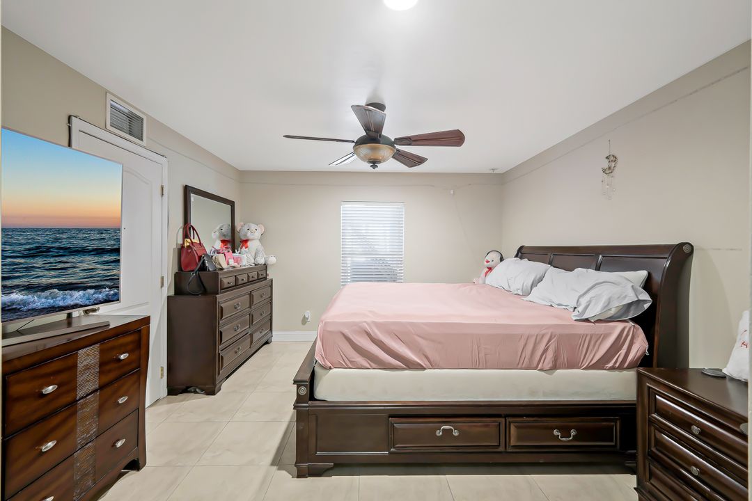 2906 15th St SW, Lehigh Acres, FL 33976