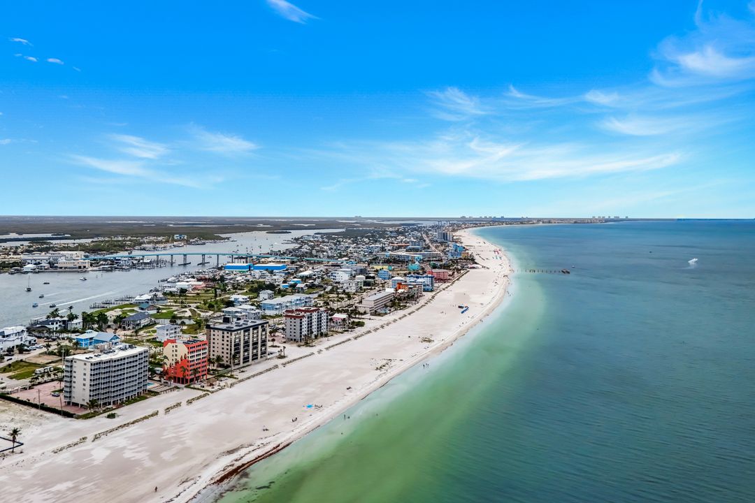 538 Estero Blvd #304, Fort Myers Beach, FL 33931