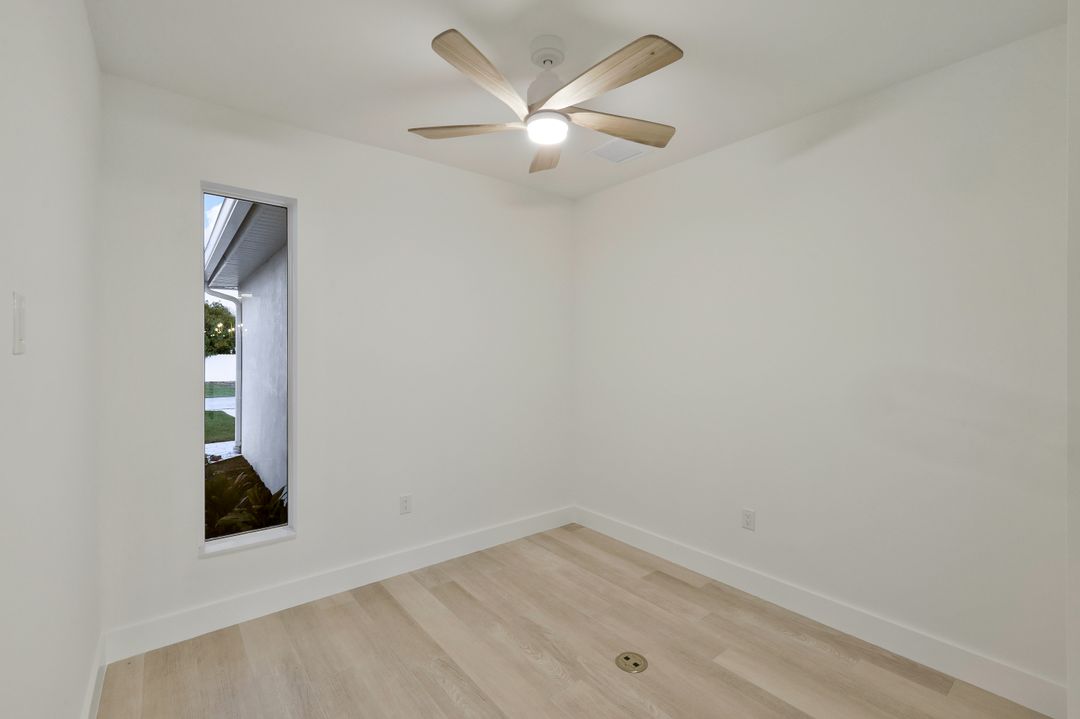 2514 SW 17th Ave, Cape Coral, FL 33914