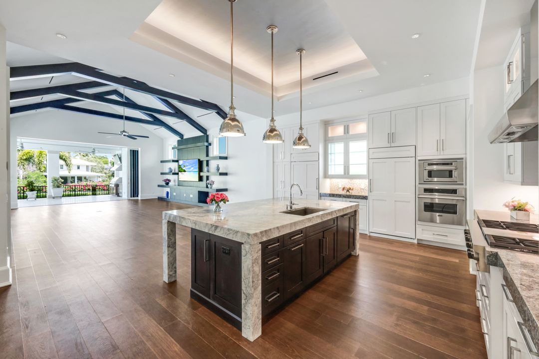 605 Galleon Dr, Naples, FL 34102