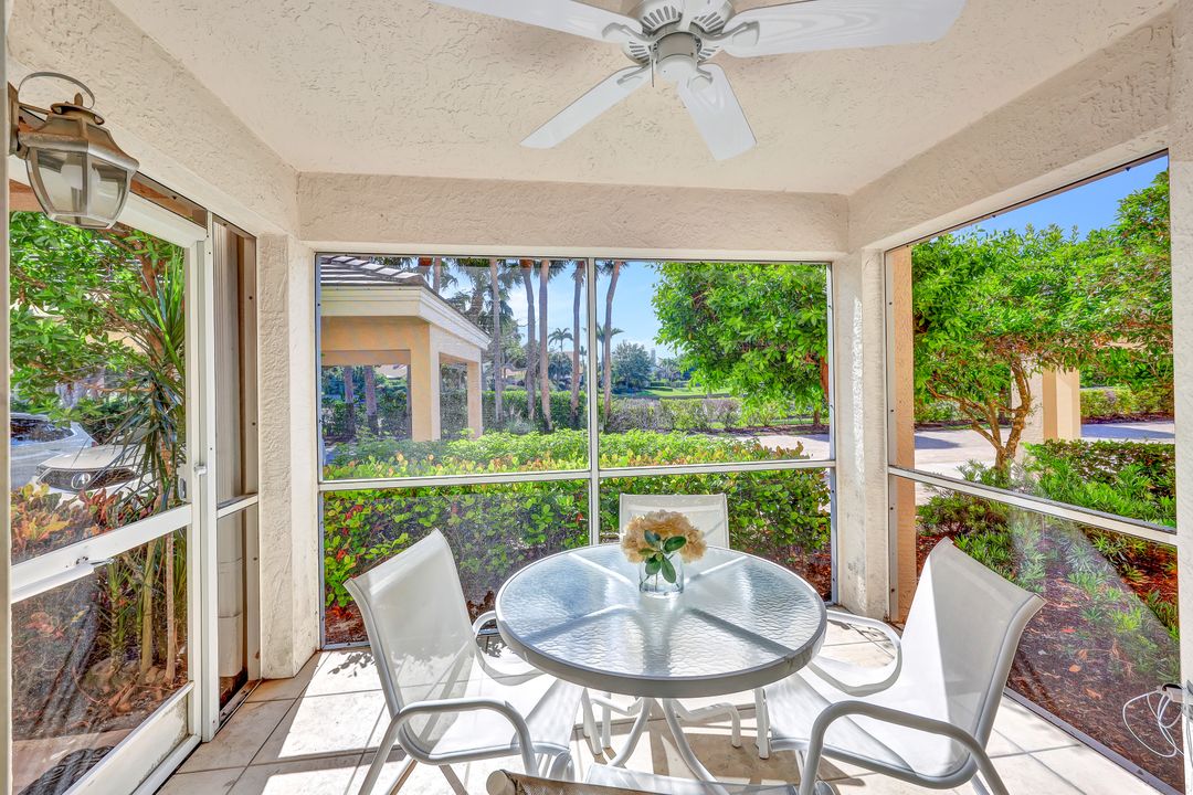 5637 Turtle Bay Dr #17, Naples, FL 34108