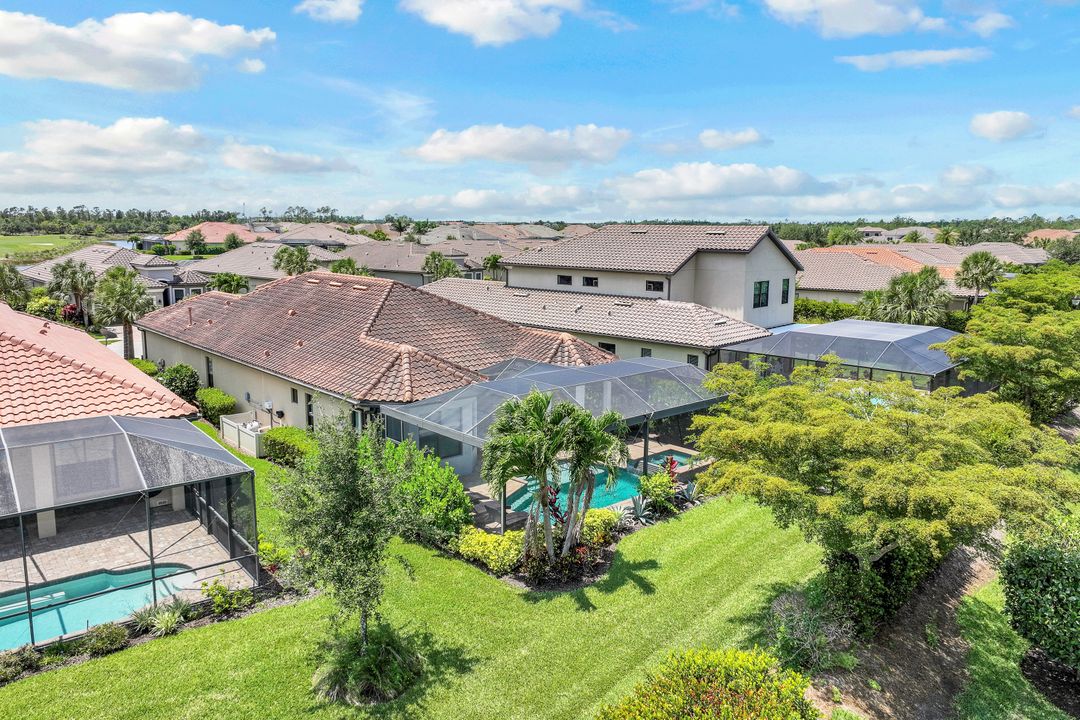 9147 Trivoli Ter, Naples, FL 34119