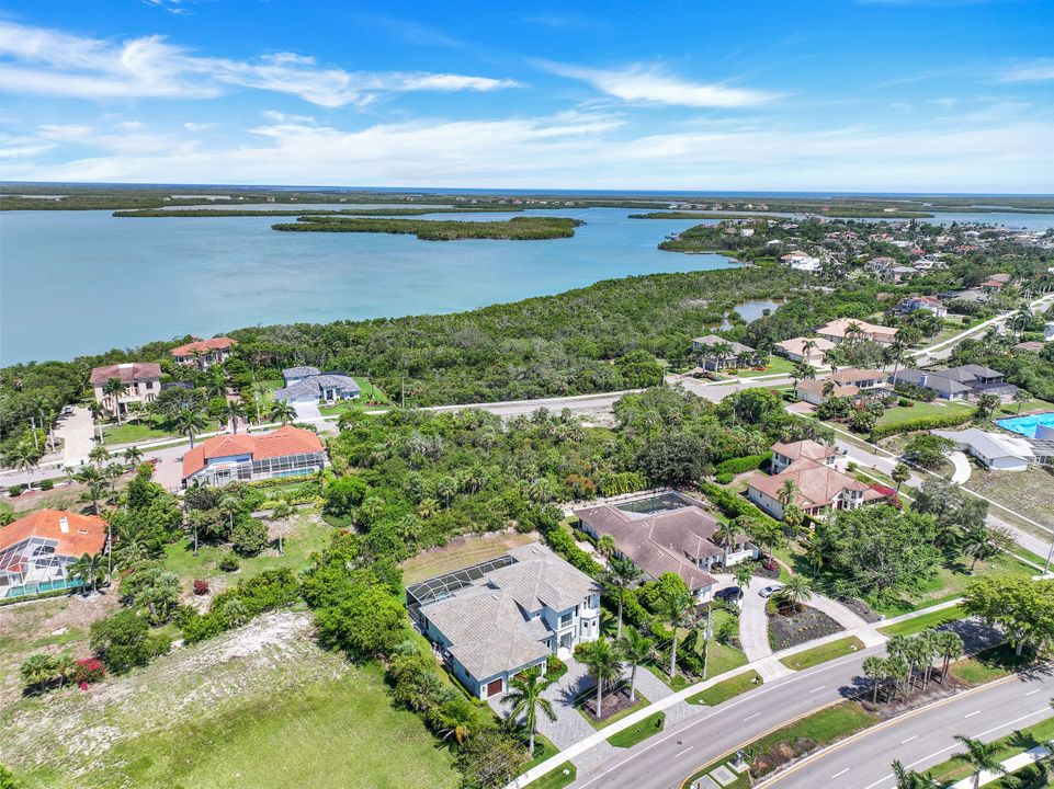671 S Barfield Dr, Marco Island, FL 34145