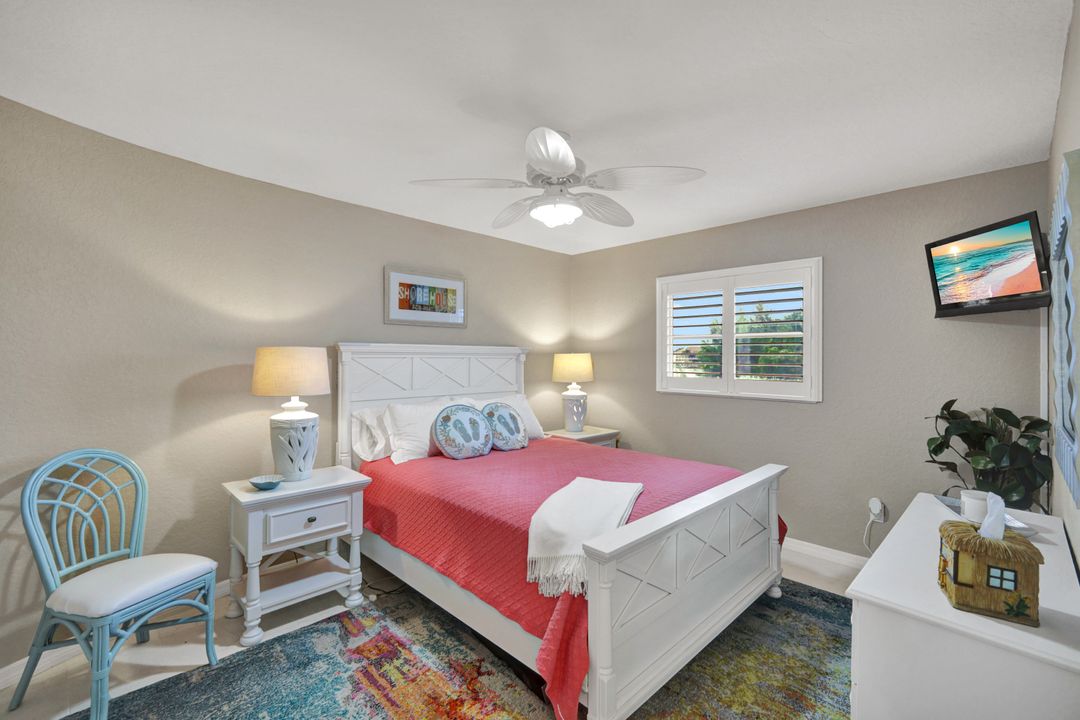 2310 SW 43rd Terrace, Cape Coral, FL 33914