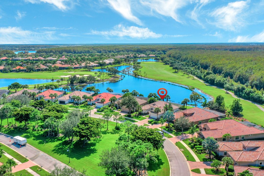 11982 Heather Woods Ct, Naples, FL 34120