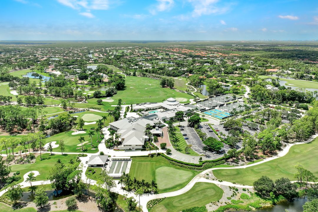 4624 Pond Apple Dr N, Naples, FL 34119